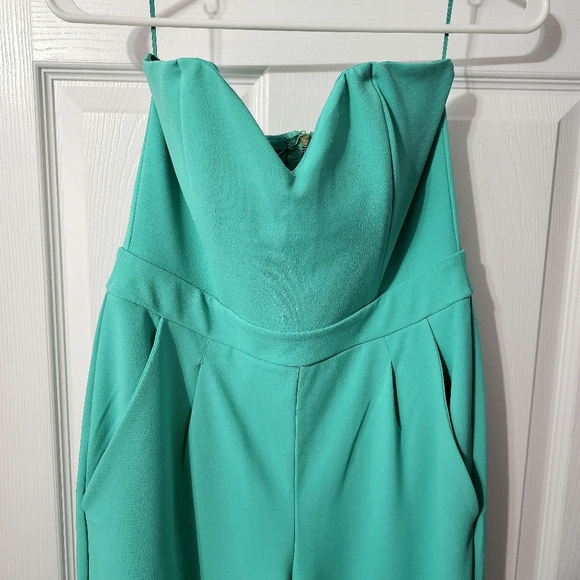Express Strapless Sweetheart Jumpsuit - Size 6 - Picture 5 of 12